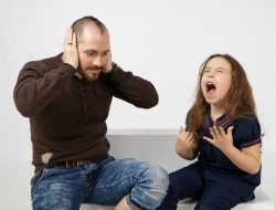 Cara Mengatasi Anak Tantrum Tanpa Marah, Efektif & Aman