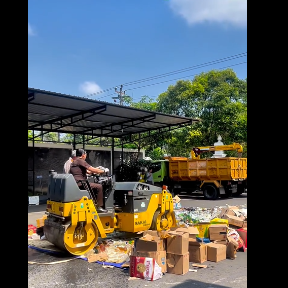 Kejaksaan Negeri Sleman Musnahkan Barang Bukti Narkotika Dan Miras