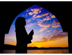 8 Doa Harian Penuh Berkah yang Wajib Diamalkan Setiap Hari