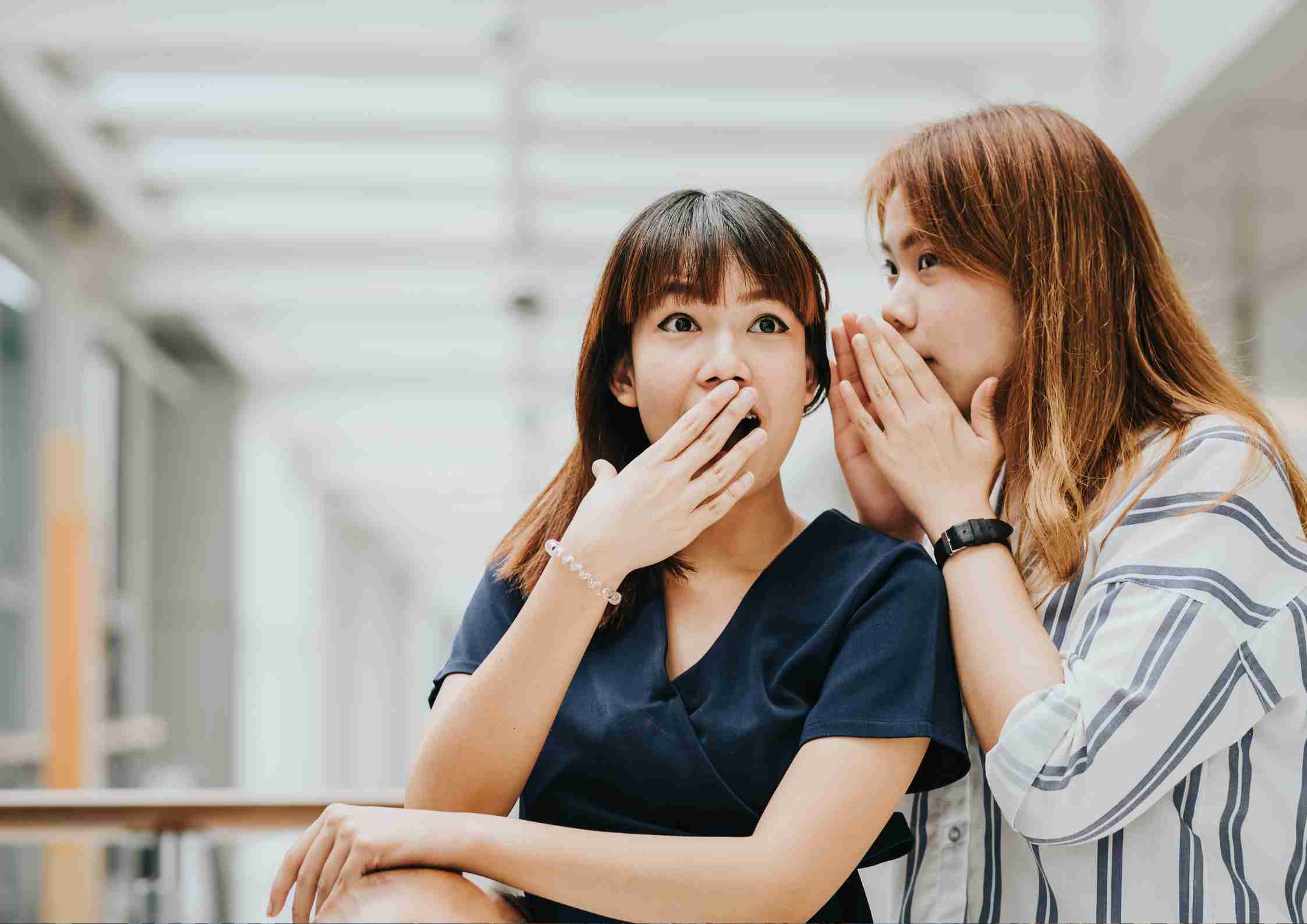 Rahasia Dibalik Kebiasaan Ibu Ibu Bergosip