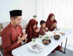 Jarang Disadari! Doa Sebelum dan Sesudah Makan Ini Keutamaannya