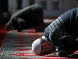 Doa Sholat Dhuha Lengkap, Amalan Pagi Pembuka Rezeki