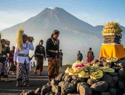Tradisi Labuhan Merapi: Warisan Spiritual di Lereng Gunung