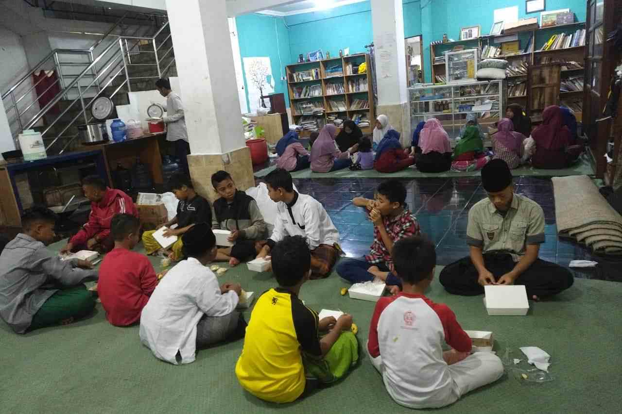 Kehidupan Sederhana Di Panti Sabilulhuda Pakem