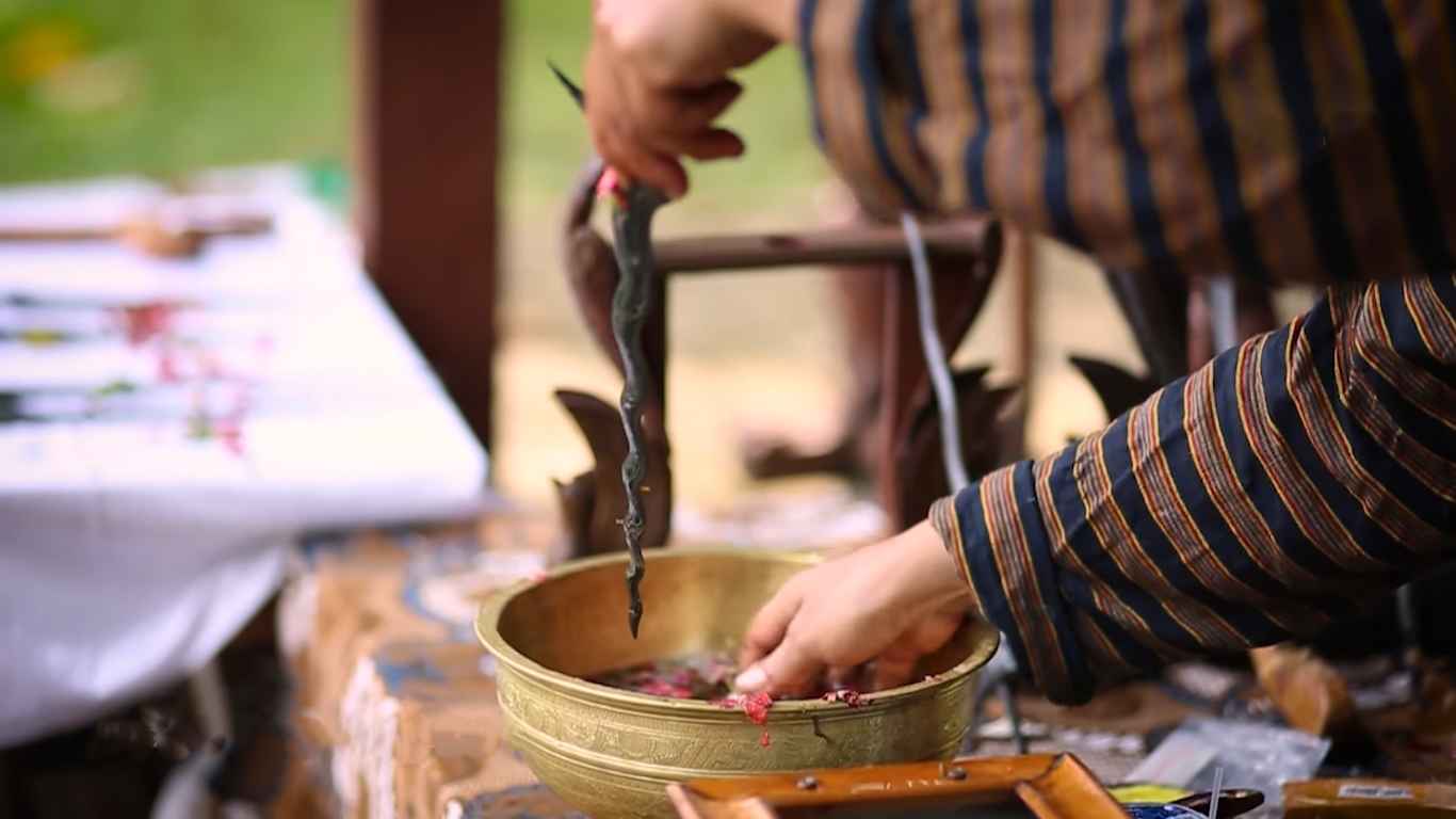 Jamasan Keris di Bulan Suro  Warisan Budaya  Leluhur