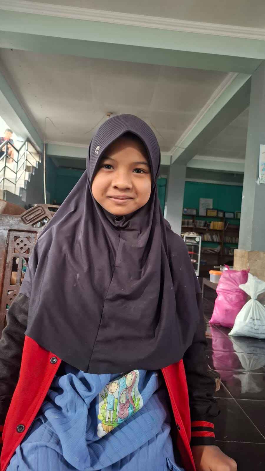 ZIFI… Bocah Pendiam, Pemalu, Calon Guru Masa Depan