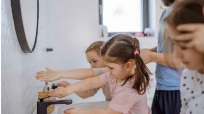 Mengembangkan Kecerdasan Anak Mengenalkan Konsep Waktu Dan Rutinitas