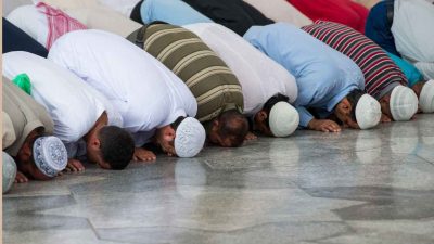 Panduan Lengkap Shalat Fardhu! Syarat, Rukun, Tata Caranya