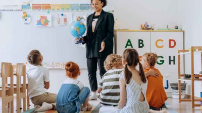 Perbedaan Dan Cara Bijak Membimbing Anak Pemberani vs Agresif