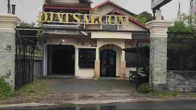 Bangunan kantor PT Djatsai Alami Nusantara, produsen rokok herbal berbasis 21 rempah di Sleman Yogyakarta