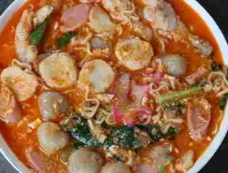 Cara Membuat Seblak Khas Bandung dengan Isian Lengkap