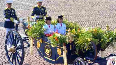 Upacara HUT ke-80 RI Kereta Kencana Garuda Prabayeksa Meriahkan Istana Merdeka
