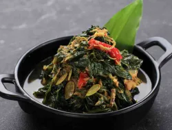 Resep Tumis Daun Pepaya Enak, Tidak Pahit Dan Praktis