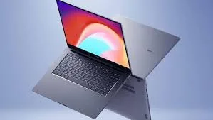 Laptop Xiaomi RedmiBook 15 dengan desain tipis berwarna abu-abu dan layar 15,6 inci Full HD