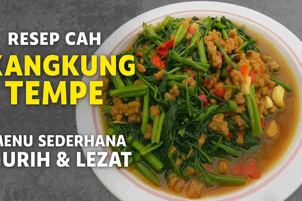 Tumis kangkung tempe pedas khas rumahan disajikan di atas piring putih dengan kuah gurih kecokelatan.